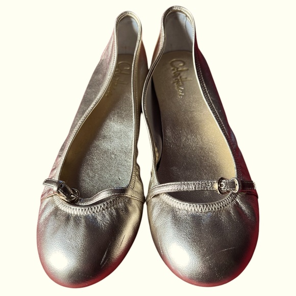 Cole Haan White Gold Leather Buckle Ballerinas Flats Nike Air Soles Size 7 - Picture 7 of 7